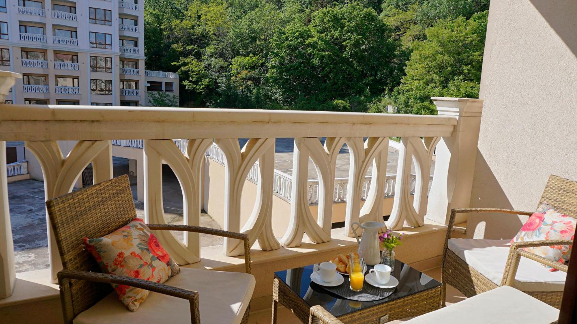 Апартаменти Варна Саут На Плажа 2 - Varna South Apartments On The Beach 2 Exterior photo